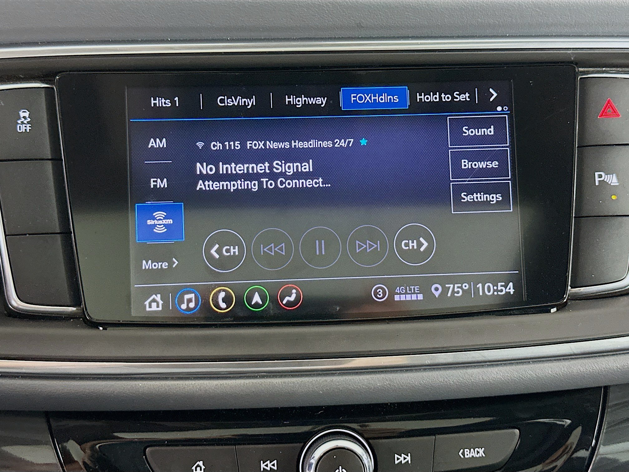 Used 2020 Buick Enclave Essence w/ Sound and Sites Package FWD image 21