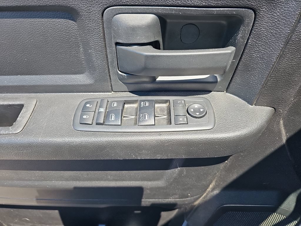 Used 2019 RAM 1500 Tradesman w/ Tradesman SXT Package AWD/4WD image 27
