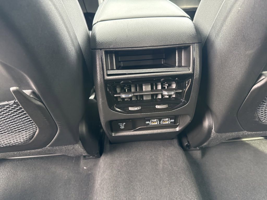 Certified 2023 Jeep Grand Cherokee Altitude AWD/4WD image 22