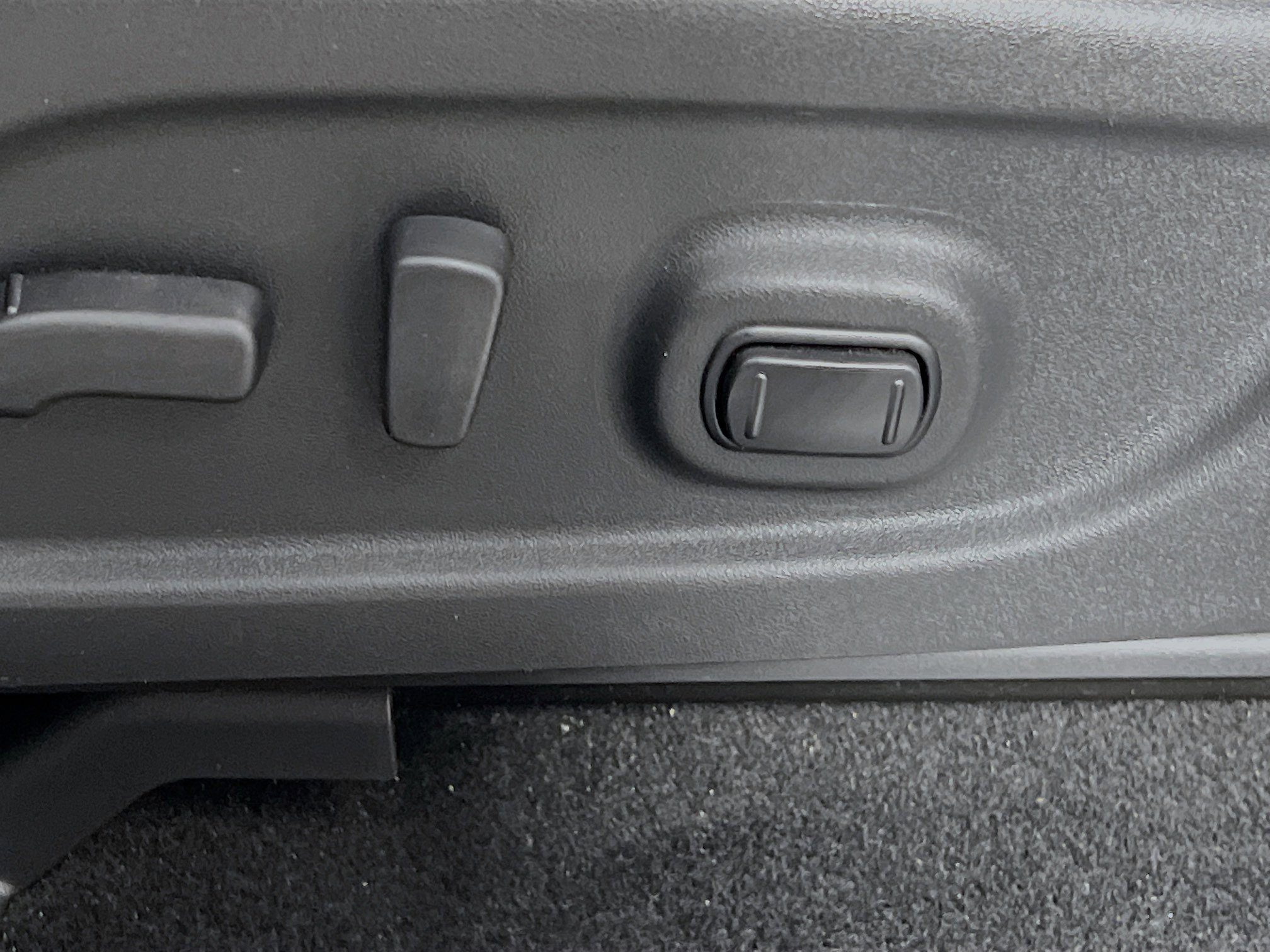 Used 2013 Nissan Pathfinder SL w/ SL Premium Pkg image 16