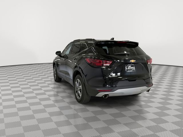 Certified 2024 Chevrolet Blazer LT w/ Convenience Package FWD image 8