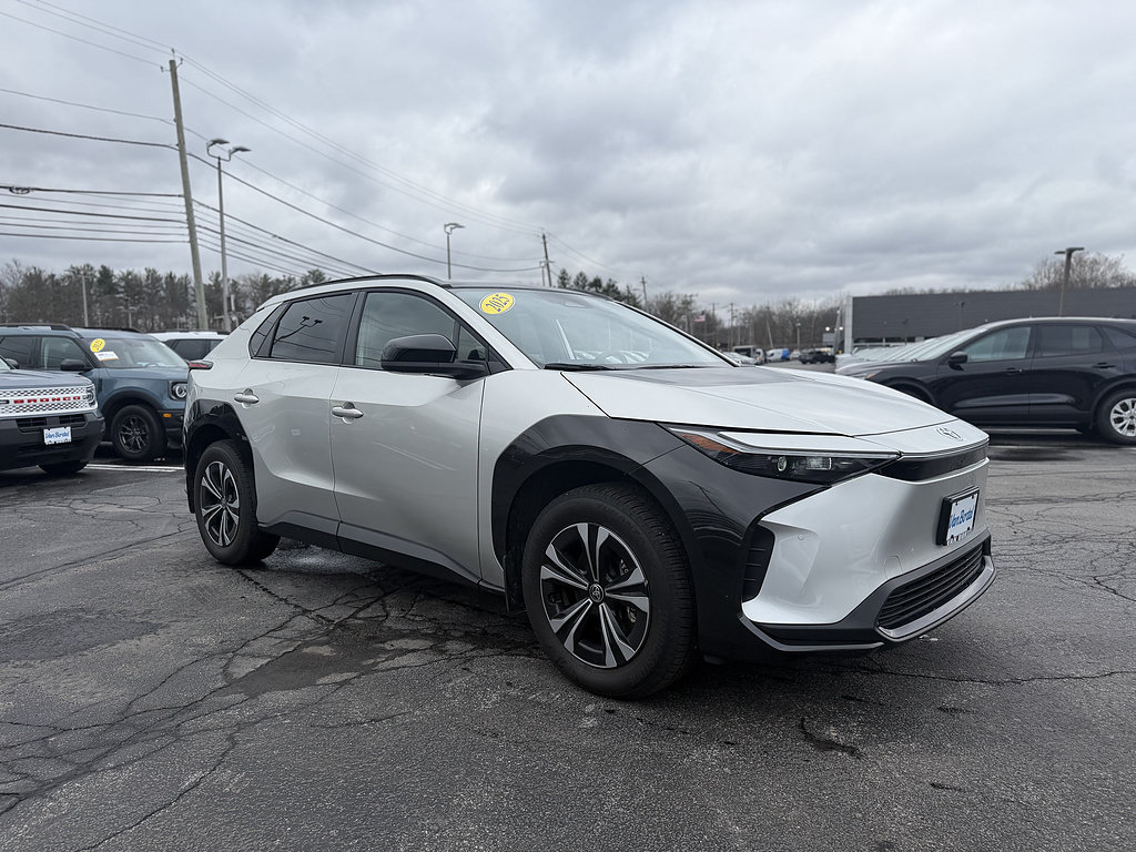 Used 2025 Toyota bZ4X FWD w/ Weather Package image 9
