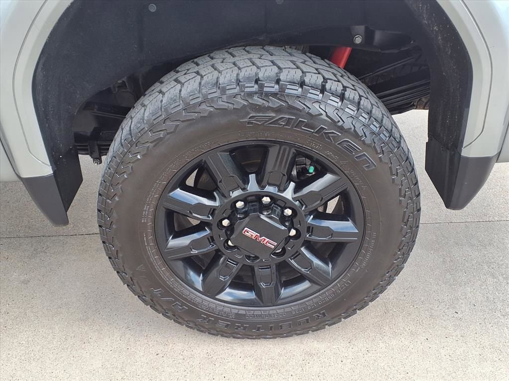Used 2024 GMC Sierra 2500 AT4 w/ AT4 Premium Plus Package AWD/4WD image 20