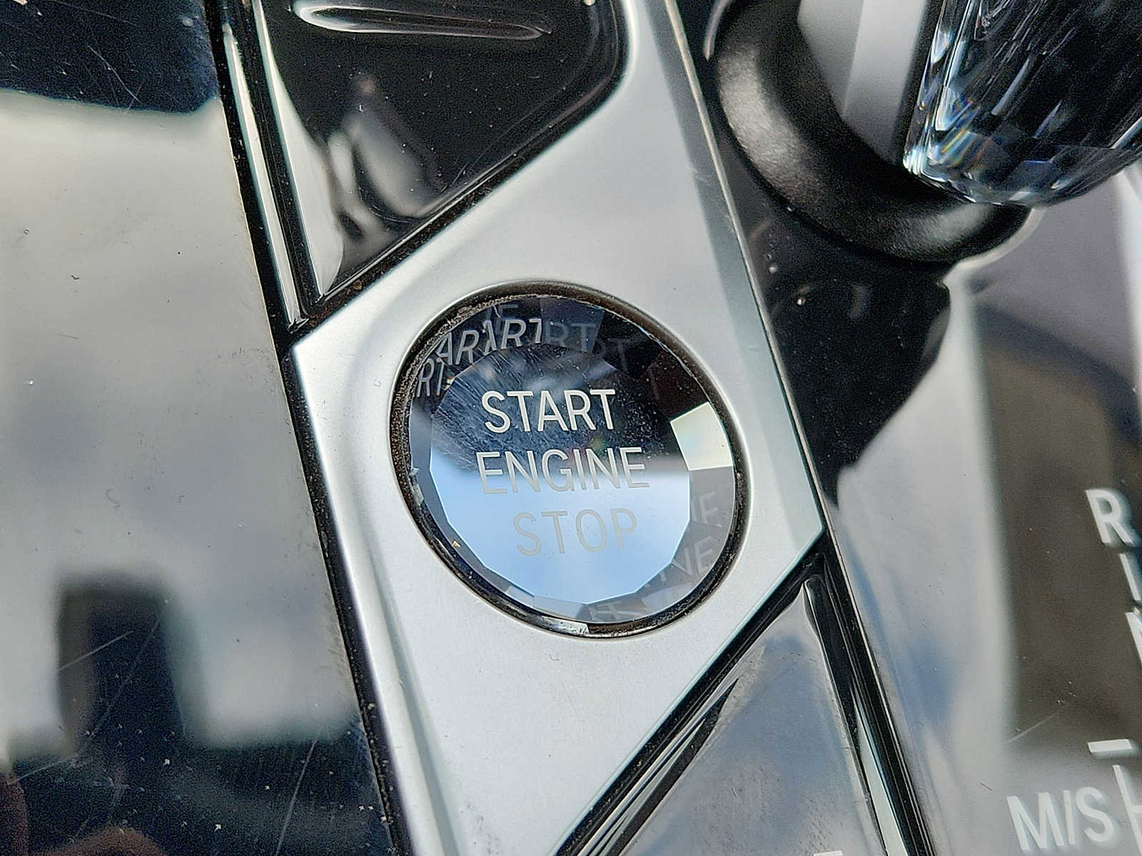 Certified 2023 BMW ALPINA XB7 image 22