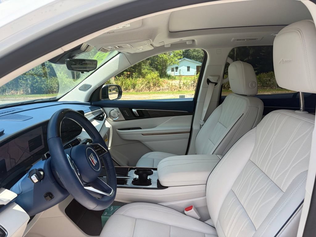 Used 2026 Buick Enclave Avenir w/ Super Cruise Package FWD image 11