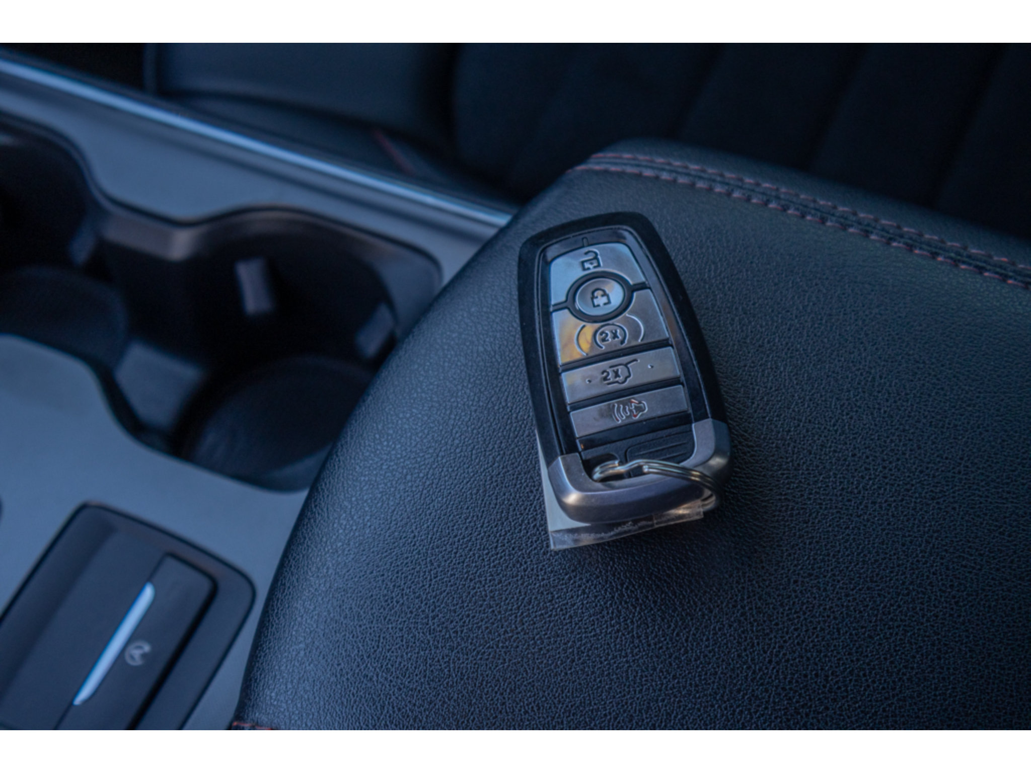 Used 2022 Ford Edge ST-Line AWD/4WD image 26