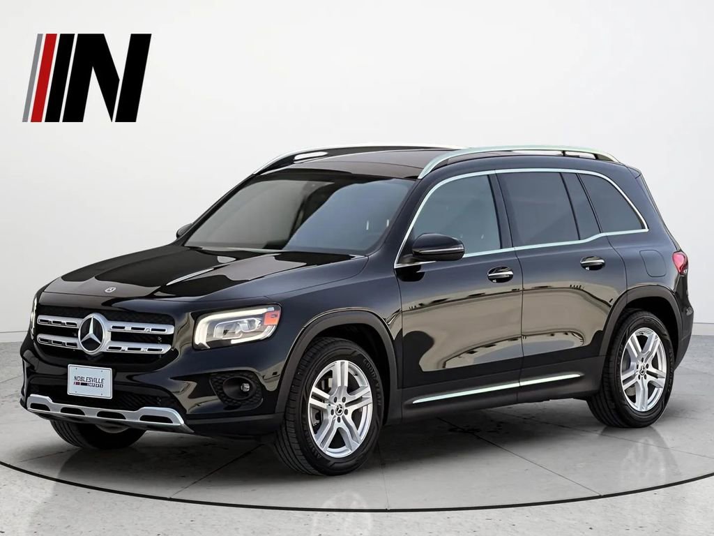 Used 2021 Mercedes-Benz GLB 250 4MATIC w/ Premium Package
