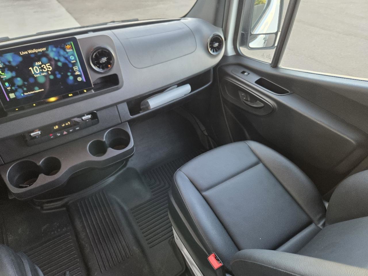 Used 2022 Mercedes-Benz Sprinter 2500 image 48