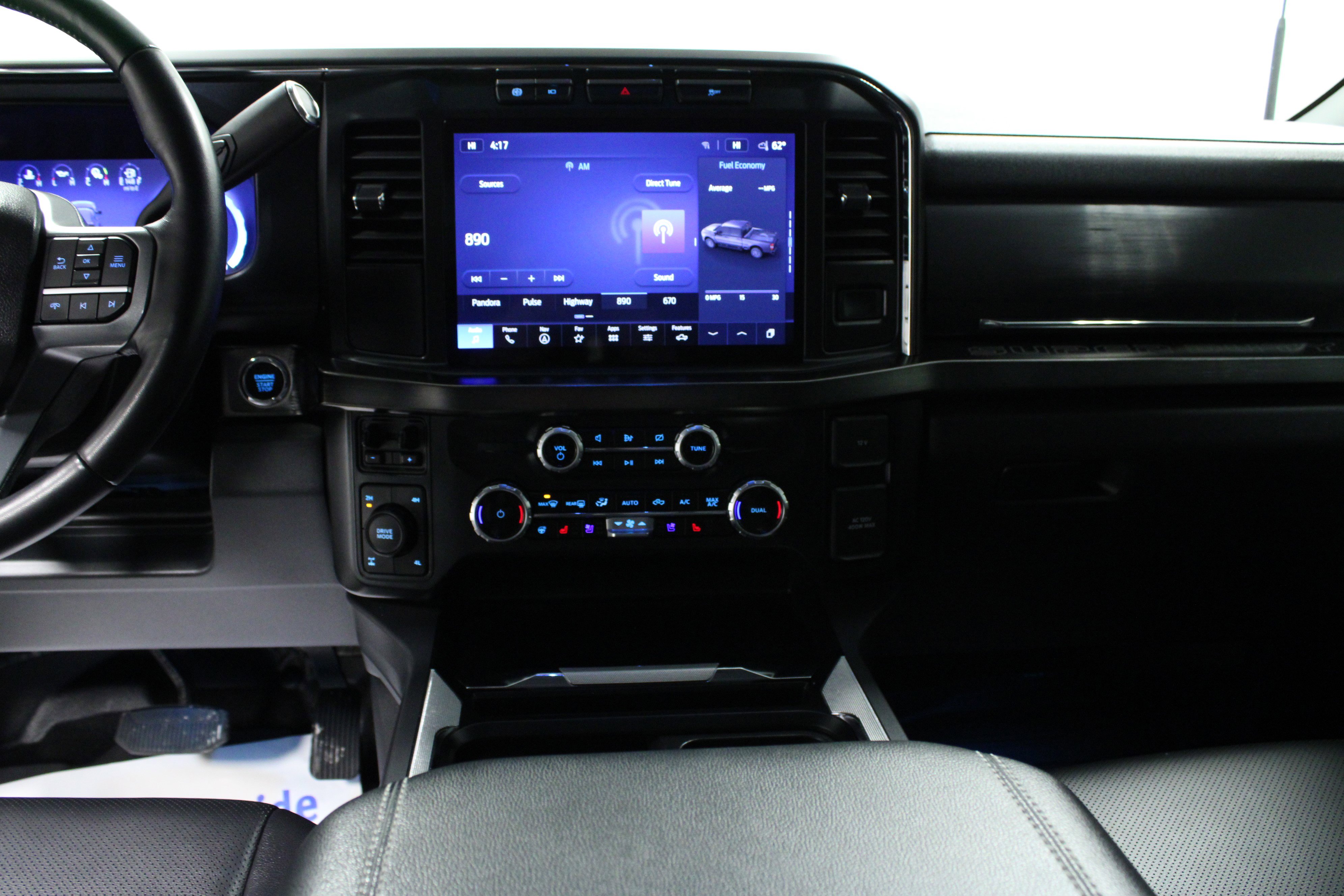 Used 2024 Ford F250 Lariat image 18