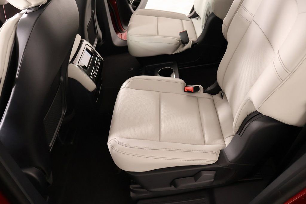 New 2026 Lincoln Aviator AWD image 12