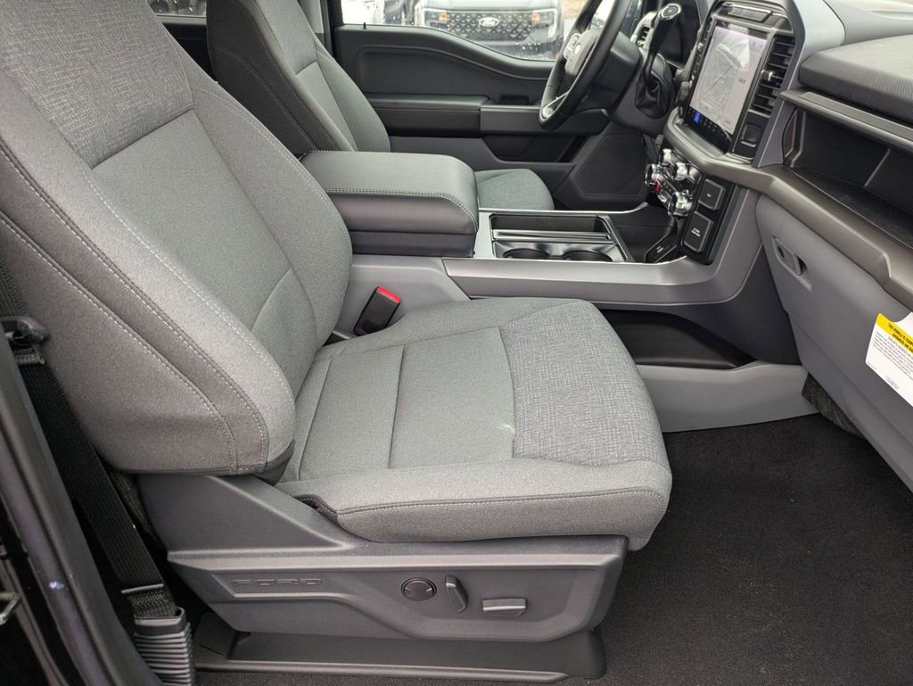 New 2024 Ford F150 XLT w/ Equipment Group 302A MID image 46