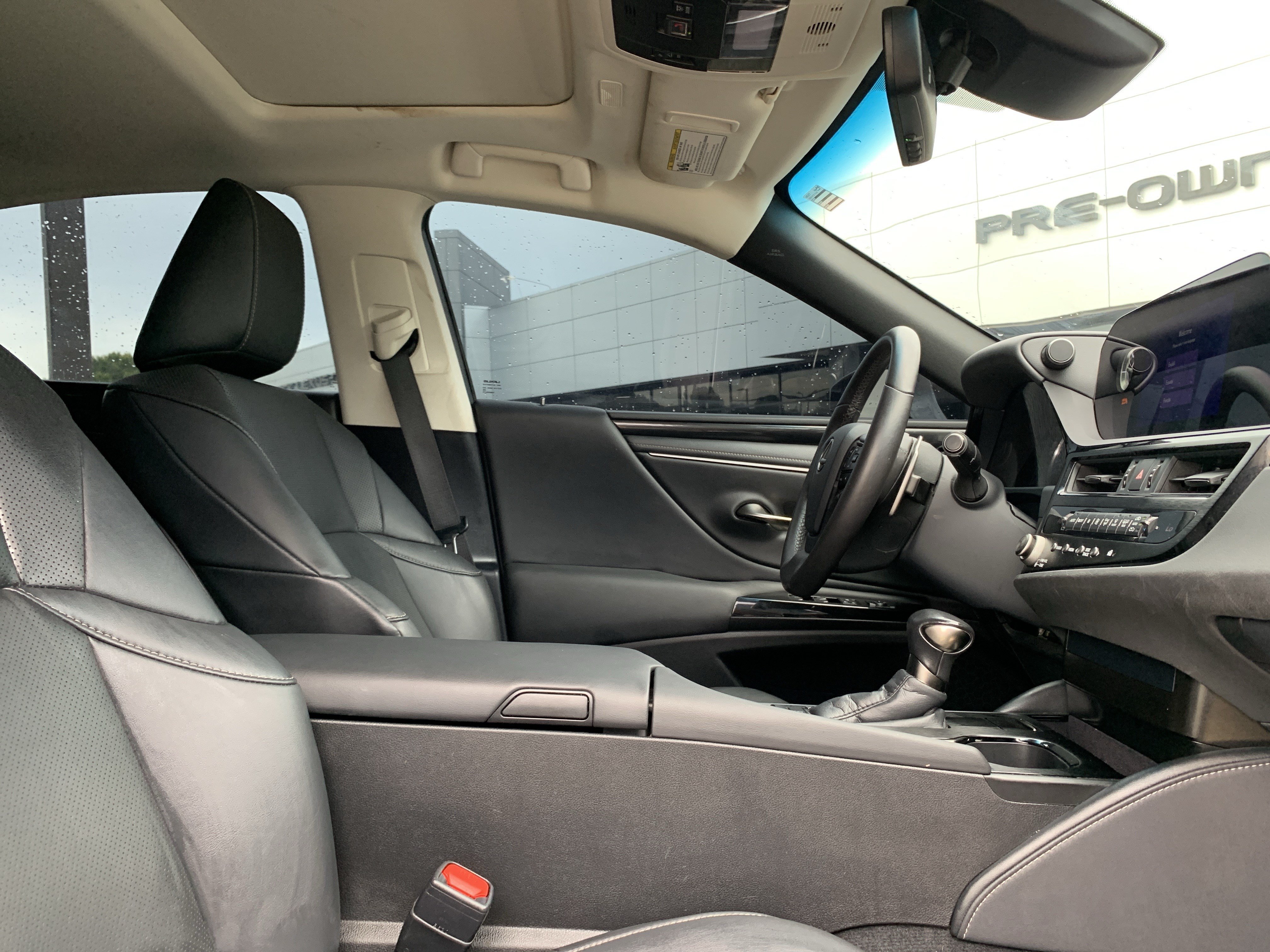 Used 2024 Lexus ES 350 w/ Accessory Package (Z1) FWD image 35