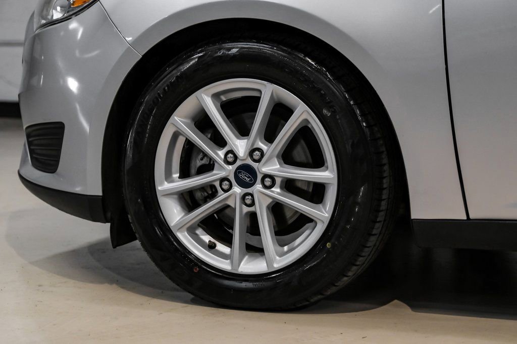 Used 2018 Ford Focus SE FWD image 57
