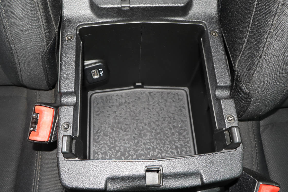 Used 2018 Jeep Wrangler Unlimited Sport S image 26