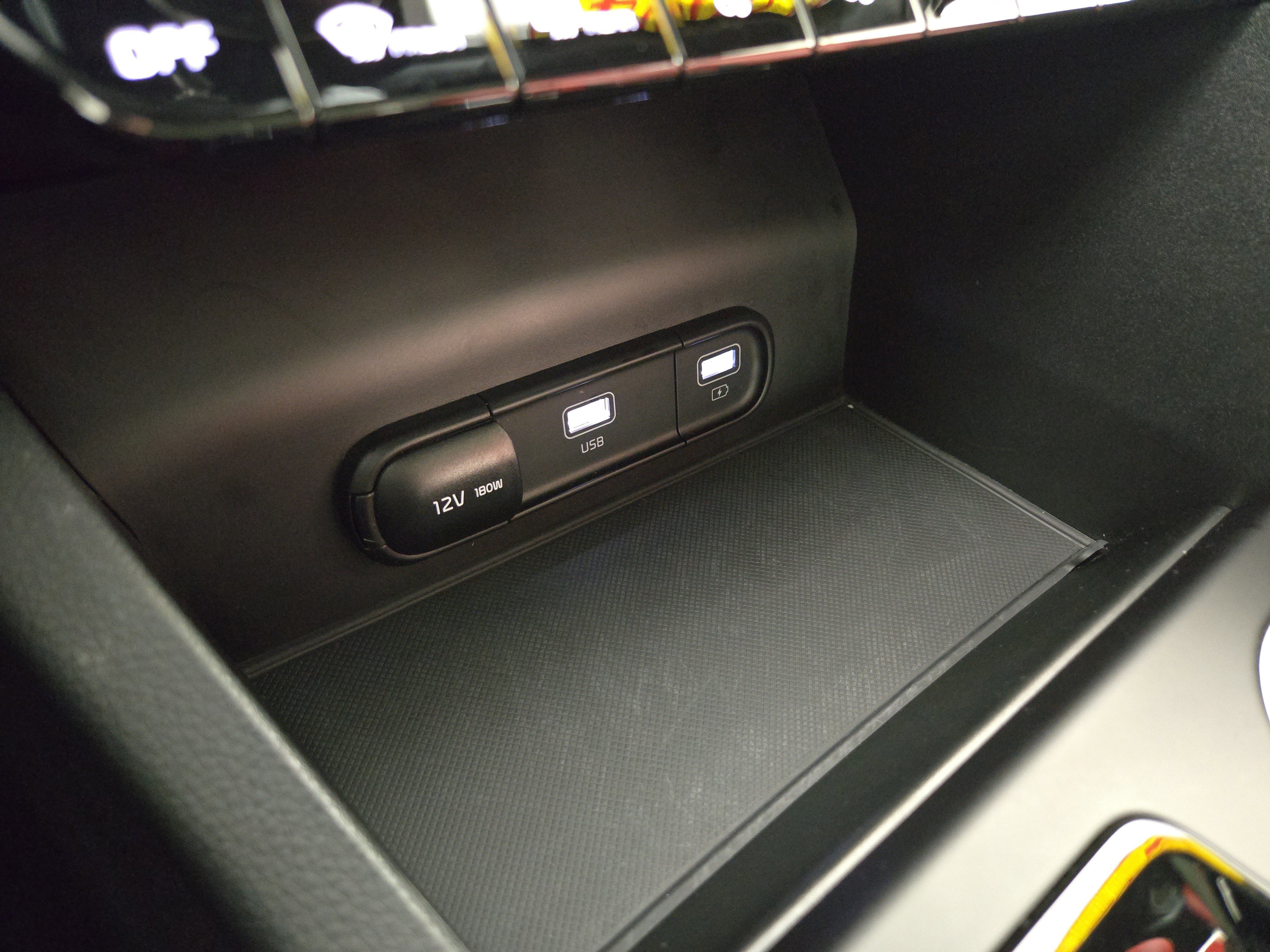 Used 2024 Kia K5 GT-Line image 27