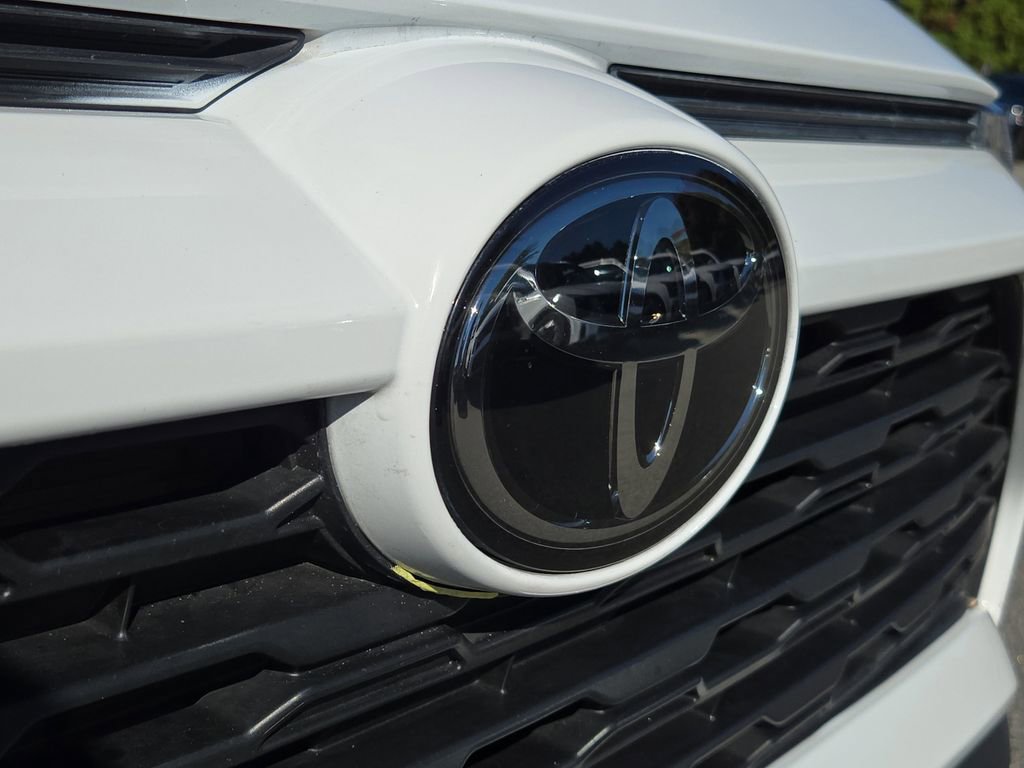 Used 2024 Toyota RAV4 XLE image 4