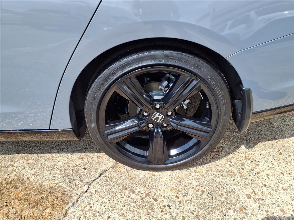 Used 2024 Honda Accord Sport image 30
