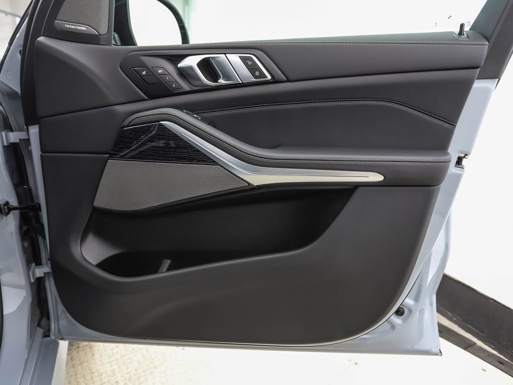 New 2026 BMW X5 xDrive40i image 29