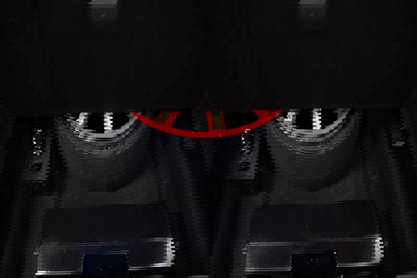 Certified 2025 Porsche Macan image 31