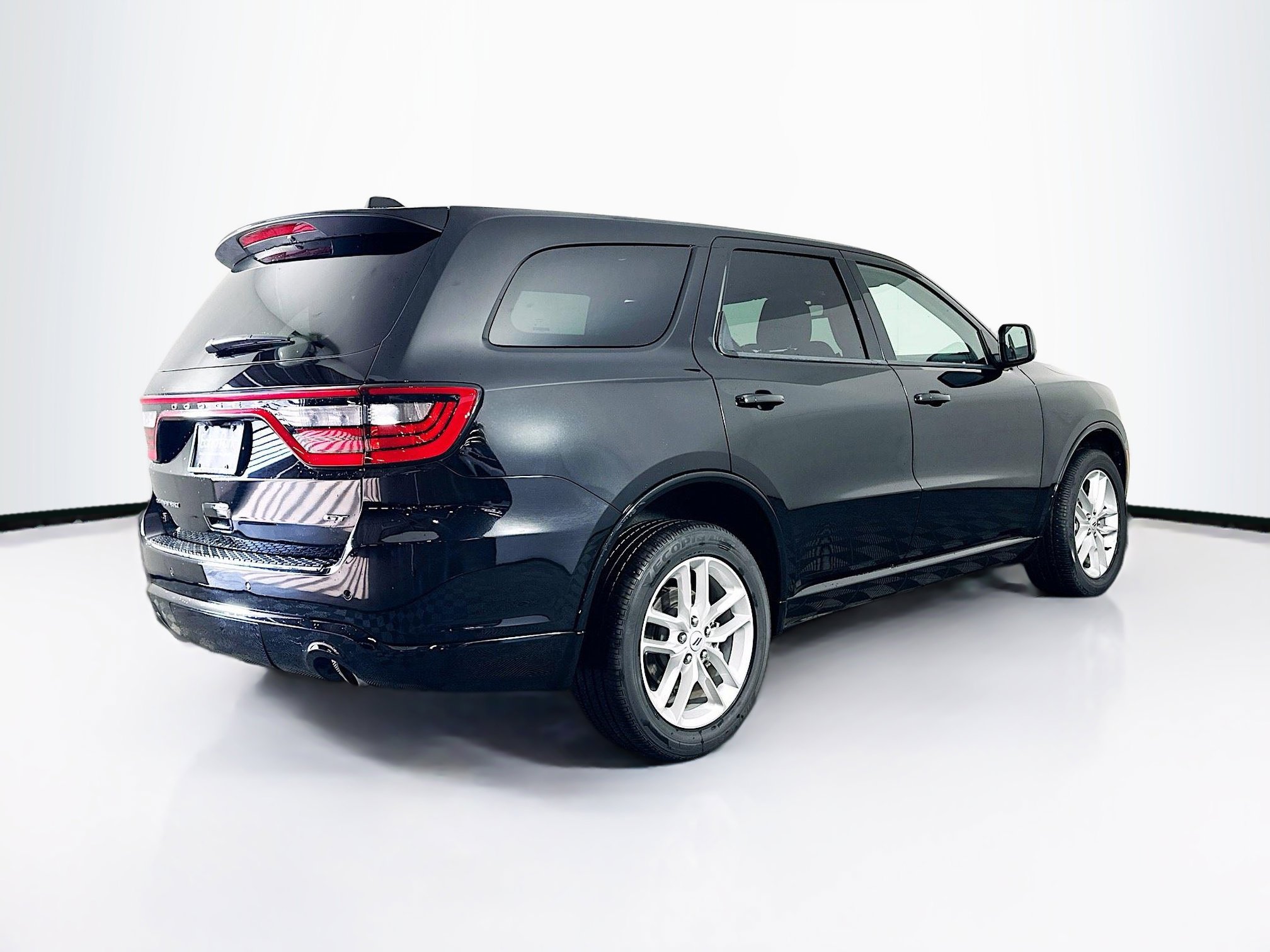Used 2025 Dodge Durango GT image 9