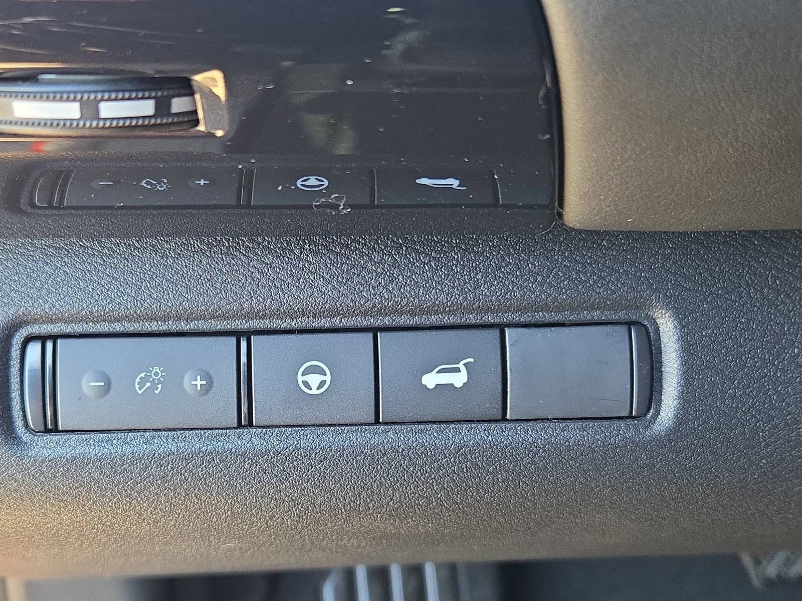 New 2026 Nissan Pathfinder SV w/ Cargo Package FWD image 24