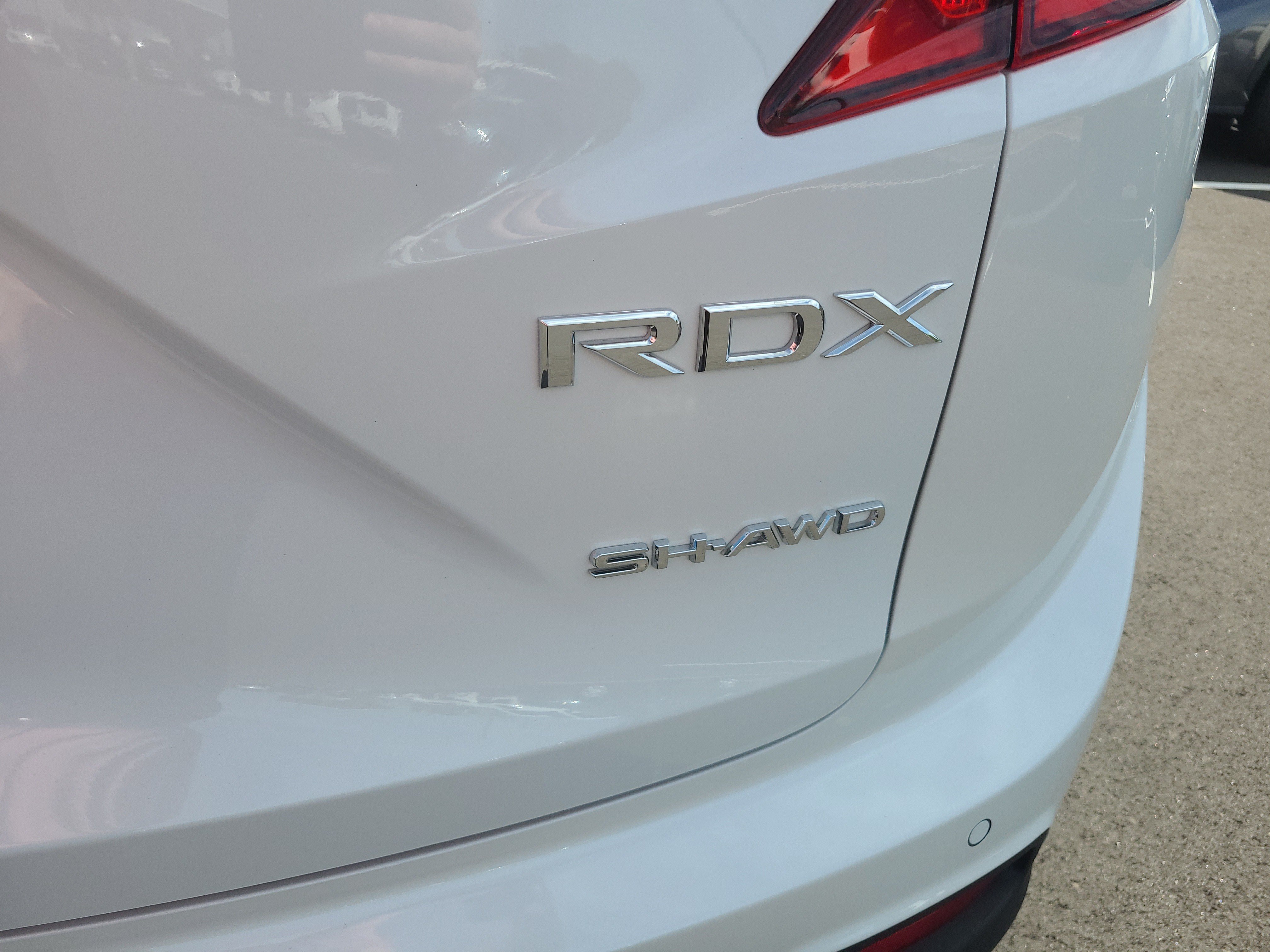 Used 2025 Acura RDX SH-AWD w/ Technology Package image 29