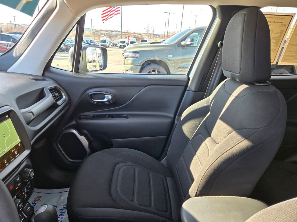 Used 2022 Jeep Renegade Latitude image 26