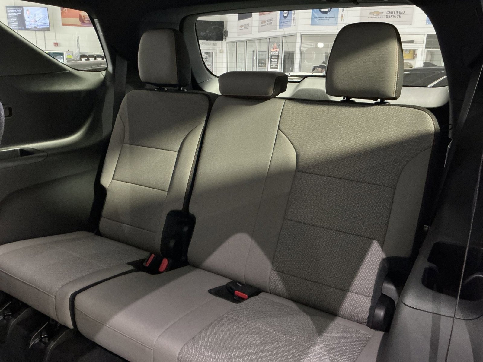New 2026 Chevrolet Traverse LT w/ LPO, Floor Liner Package image 32