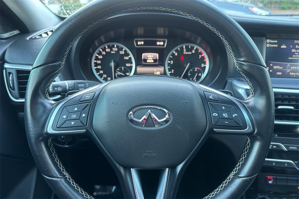 Used 2017 INFINITI QX30 Premium w/ Navigation Package image 22