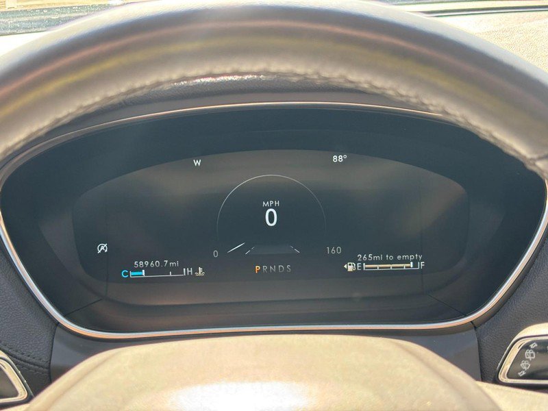 Certified 2020 Lincoln Nautilus Reserve image 17