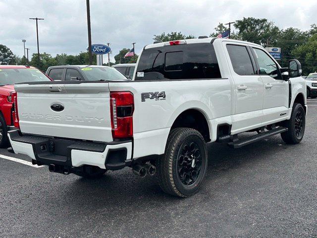 New 2026 Ford F250 Lariat w/ Black Appearance Package AWD/4WD image 39