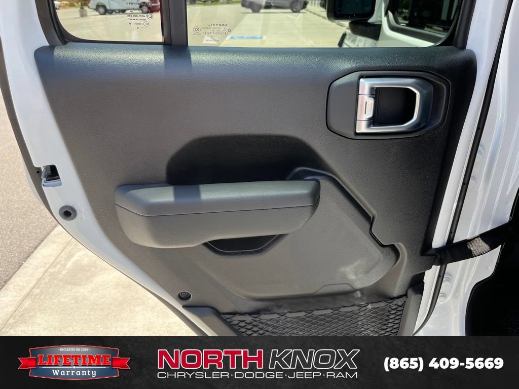 New 2026 Jeep Gladiator Sport AWD/4WD image 14