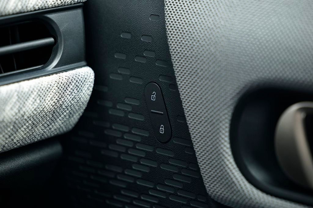 New 2026 MINI Cooper S image 41