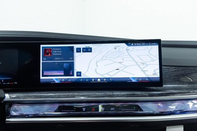 Used 2025 BMW 760i xDrive w/ Executive Package image 21