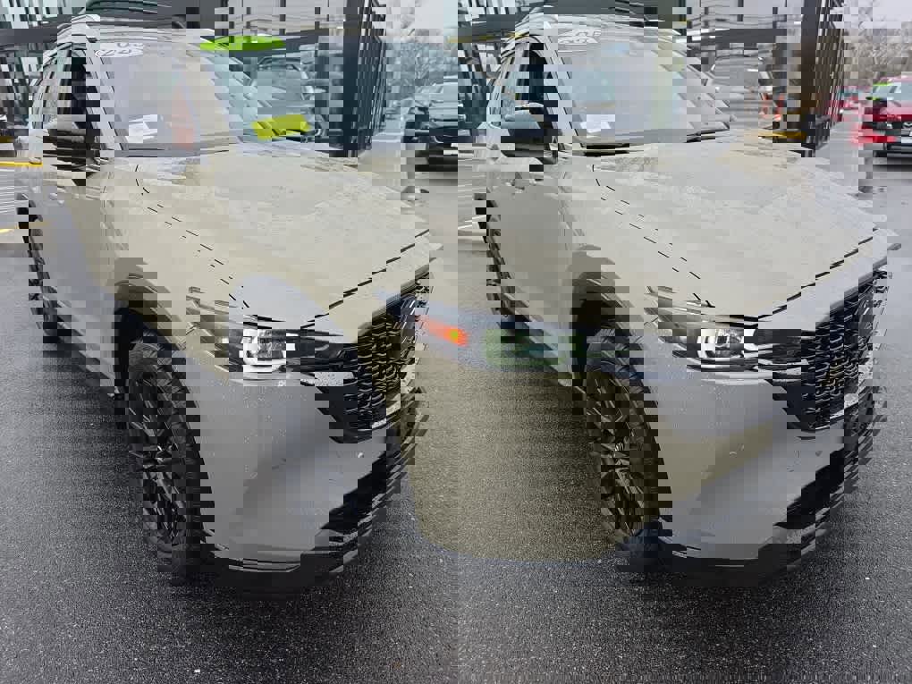 Used 2025 MAZDA CX-5 Carbon Edition image 4