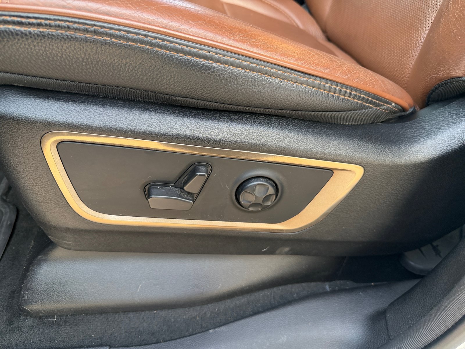 Used 2022 RAM 1500 Limited AWD/4WD image 13