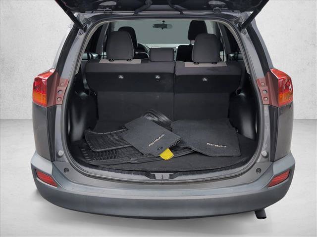 Used 2015 Toyota RAV4 XLE FWD image 7