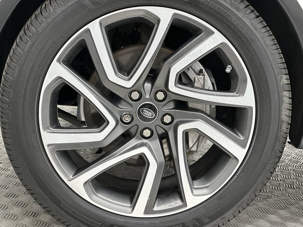 Used 2018 Land Rover Discovery HSE Luxury AWD/4WD image 10