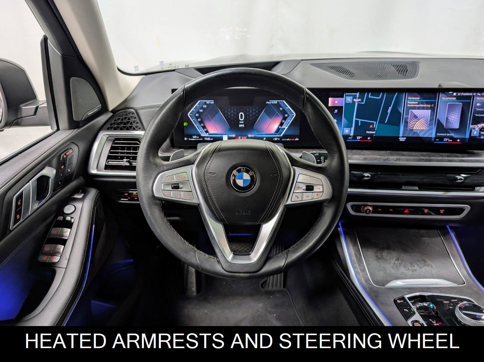 Used 2023 BMW X7 xDrive40i w/ Premium Package image 2