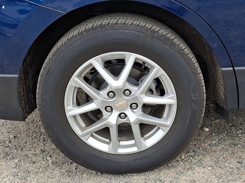 Used 2023 Chevrolet Equinox LT AWD/4WD image 34
