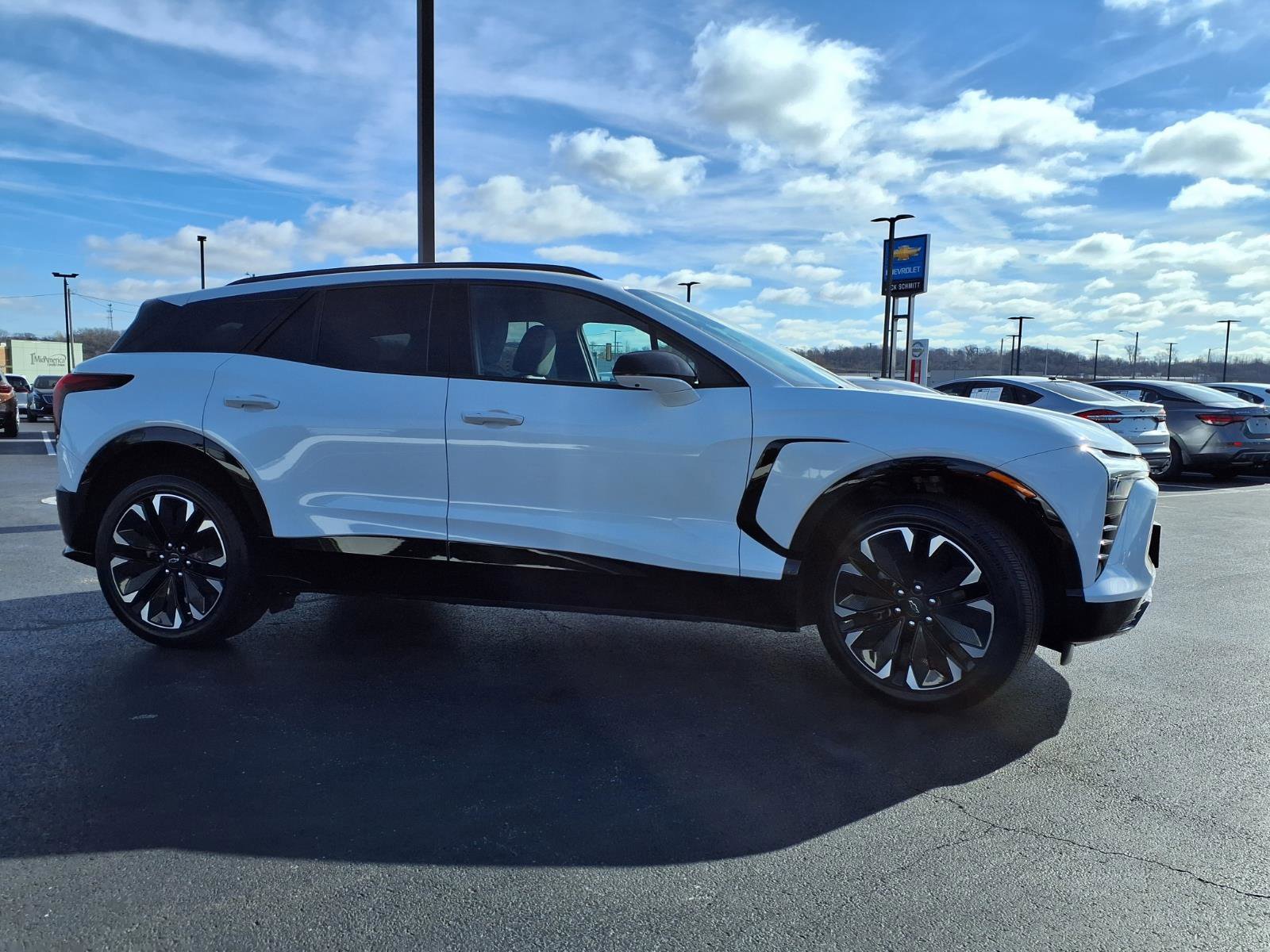 Used 2024 Chevrolet Blazer EV RS image 37
