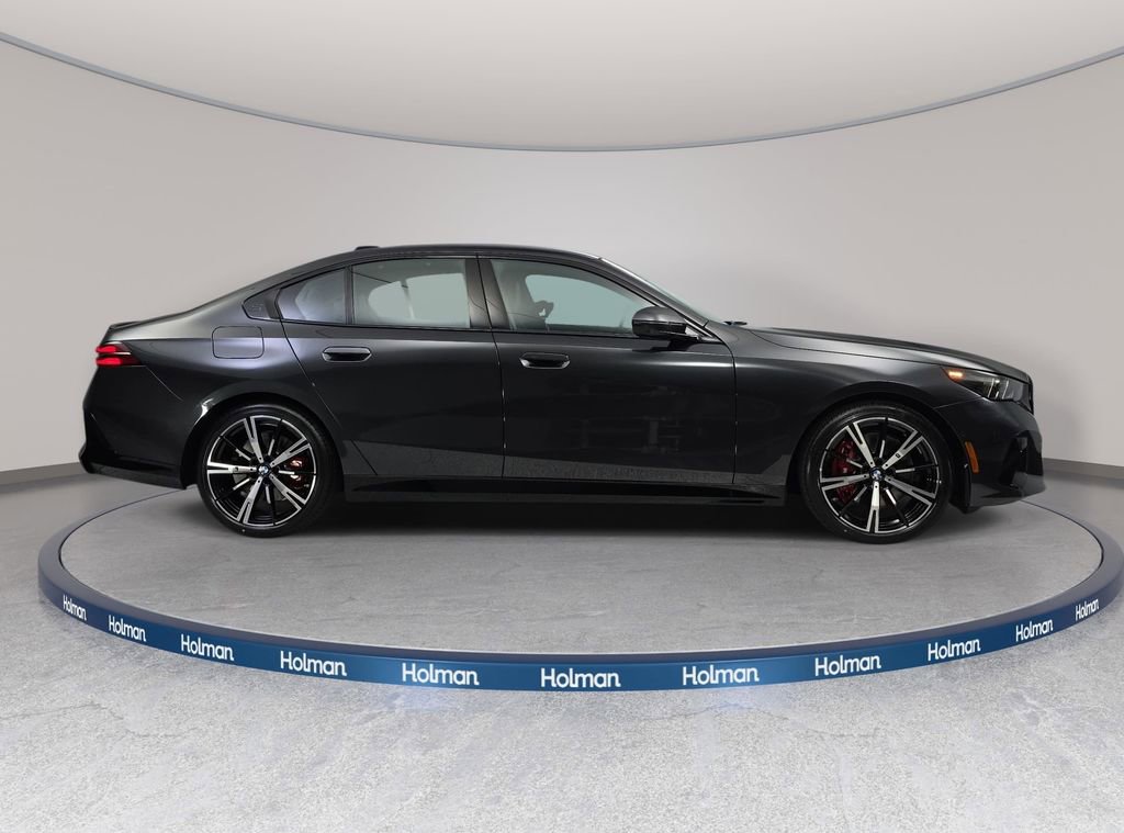 New 2026 BMW 540i xDrive w/ Executive Package image 4