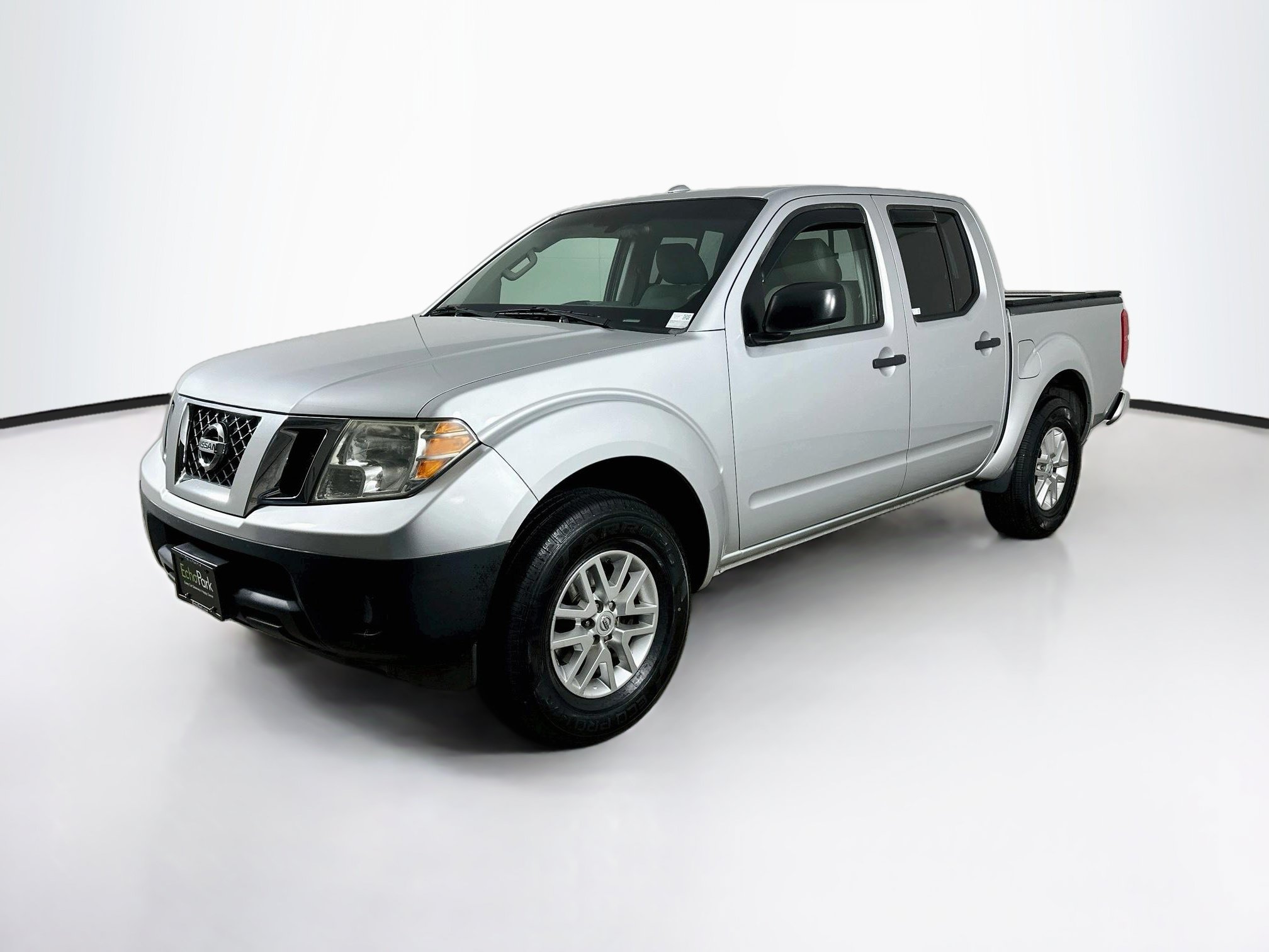 Used 2014 Nissan Frontier SV RWD image 3