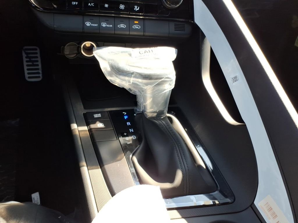 New 2026 Hyundai Elantra Sport image 15