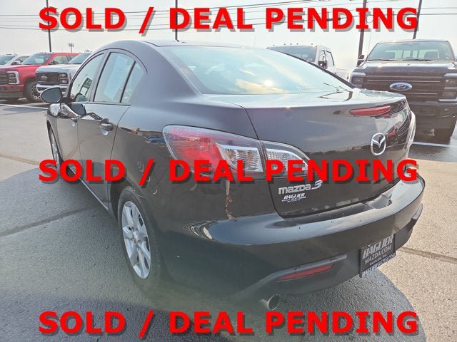 Used 2011 MAZDA MAZDA3 i Touring FWD image 4