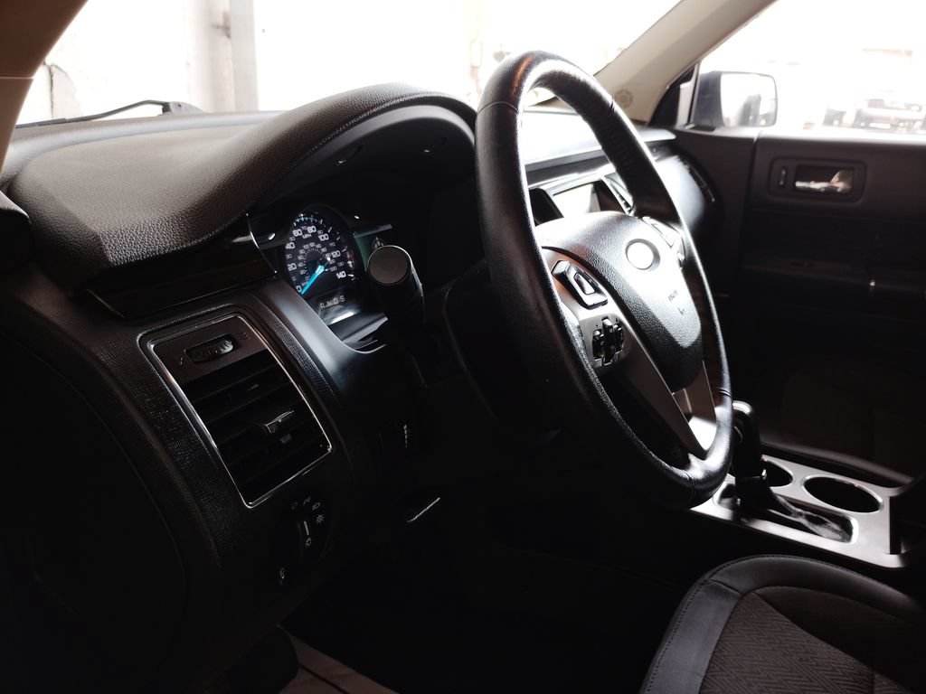 Used 2019 Ford Flex SEL AWD/4WD image 29