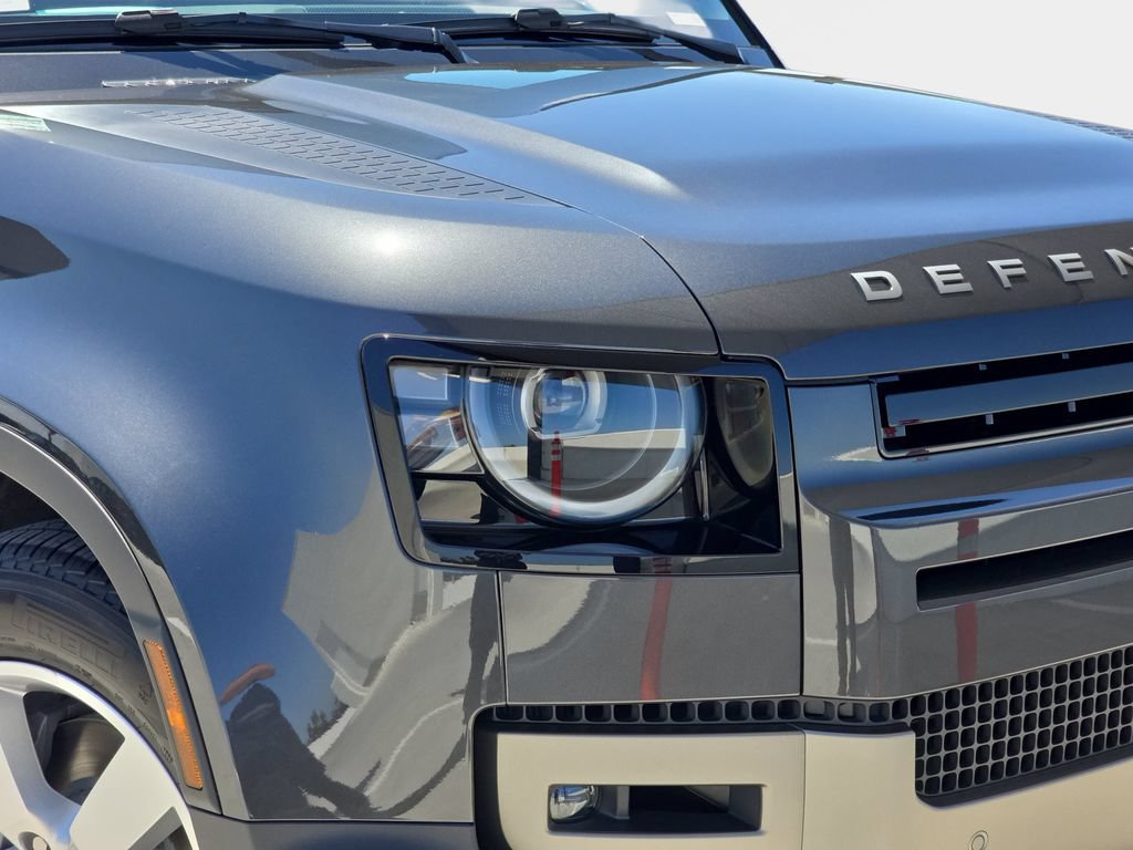 New 2026 Land Rover Defender 130 S AWD/4WD image 33