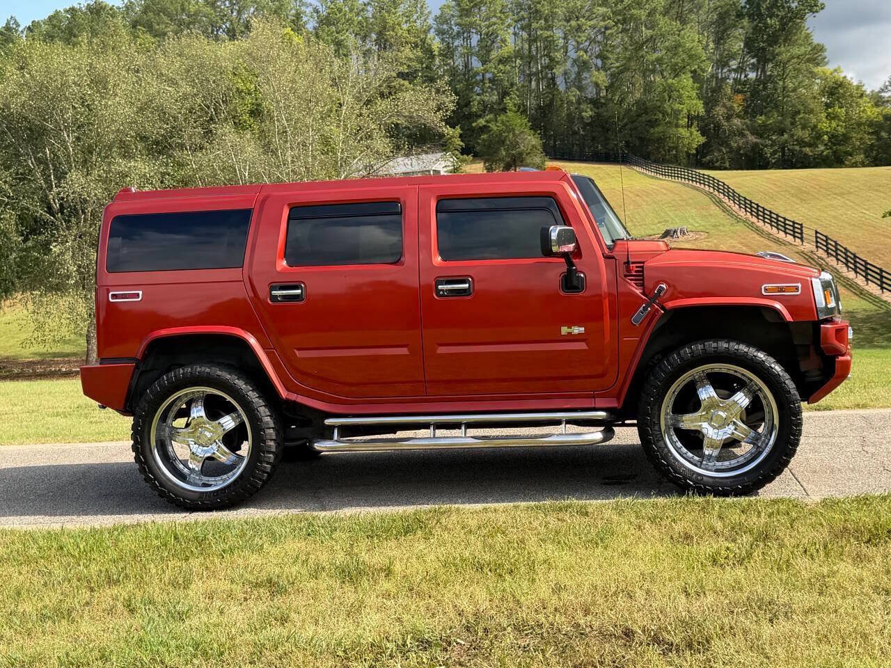 Used 2004 HUMMER H2 w/ Preferred Equipment Group AWD/4WD image 2