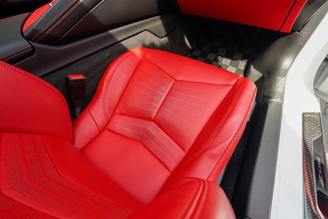 Used 2024 Chevrolet Corvette Z06 w/ Z07 Performance Package RWD image 91