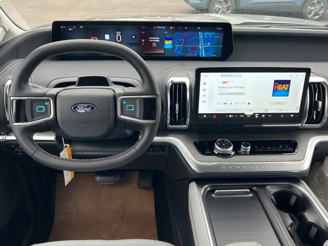 New 2026 Ford Expedition Platinum w/ Driver's Package image 16